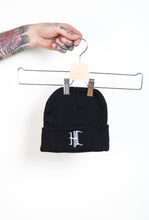 Load image into Gallery viewer, HC logo beanie